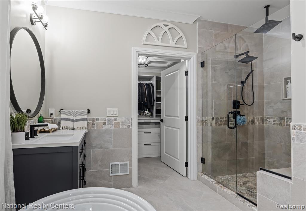 65339 Romeo Plank Road Property Photo 34