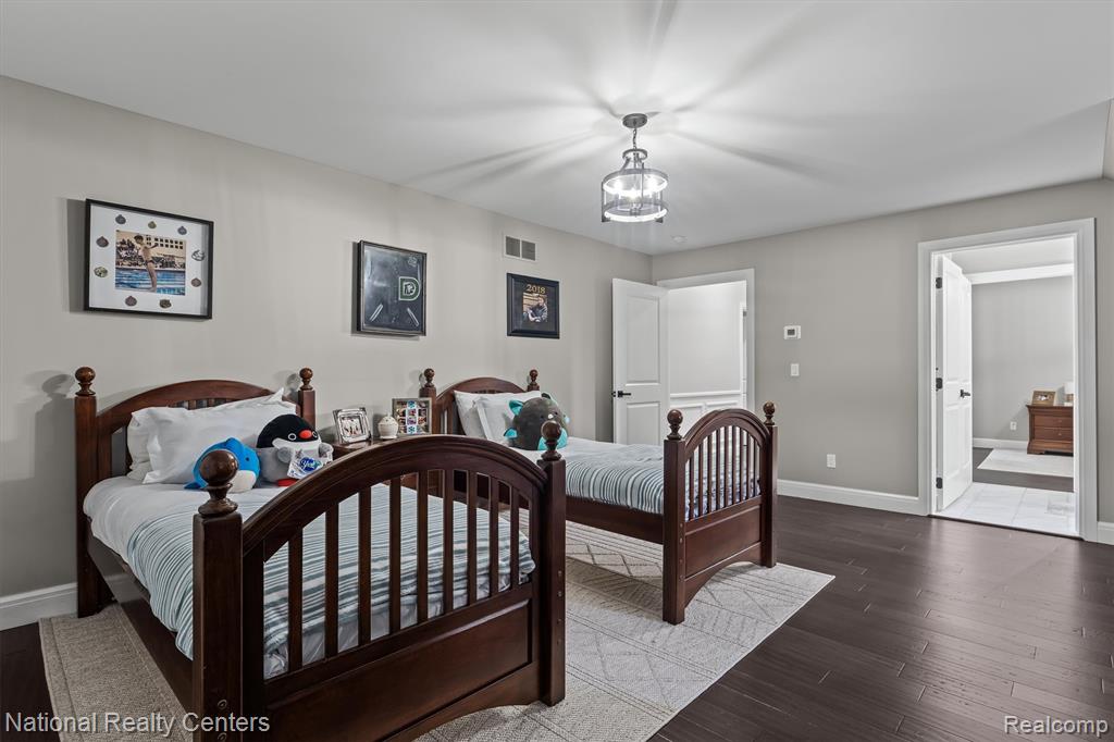 65339 Romeo Plank Road Property Photo 39