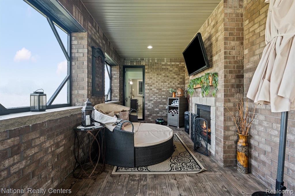 65339 Romeo Plank Road Property Photo 68