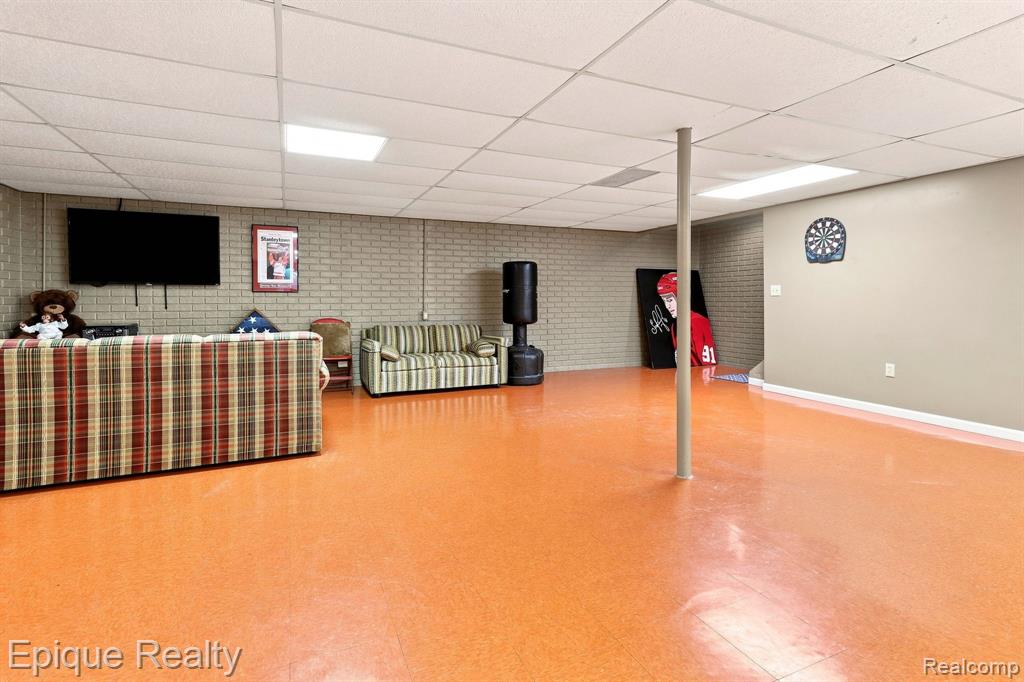 5208 Foxhill Lane Property Photo 23