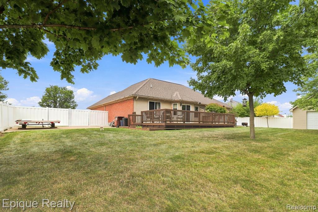 5208 Foxhill Lane Property Photo 24