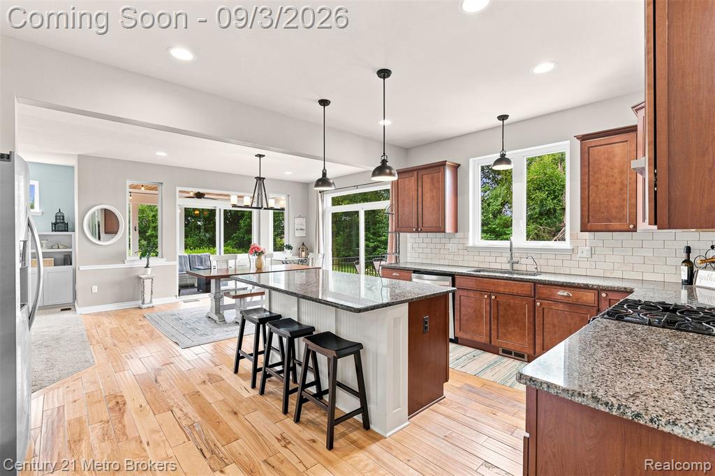 8275 Stonebrook Lane Property Photo 24