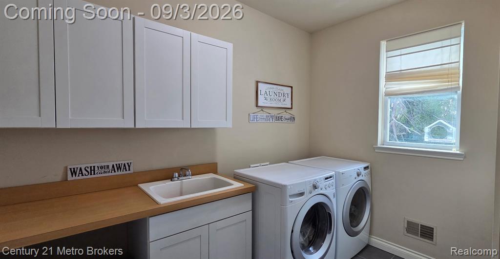 8275 Stonebrook Lane Property Photo 30