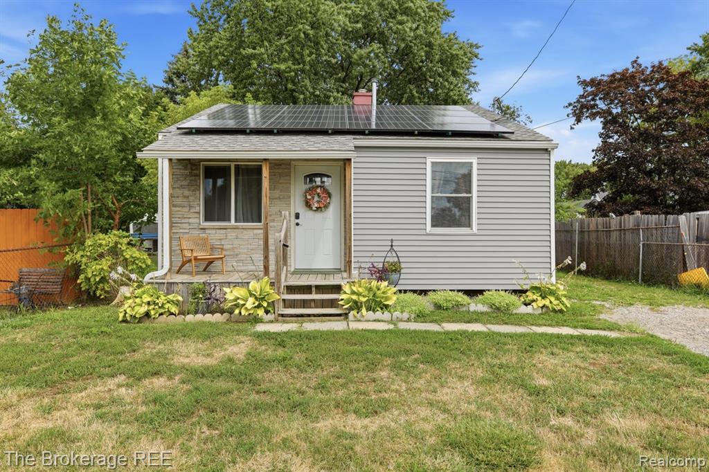 1233 Carman Property Photo 1