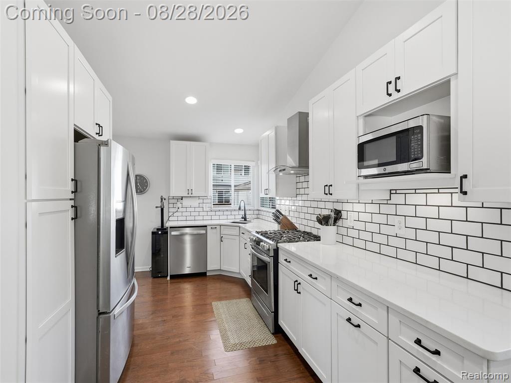 8420 Northfield Boulevard Property Photo 10