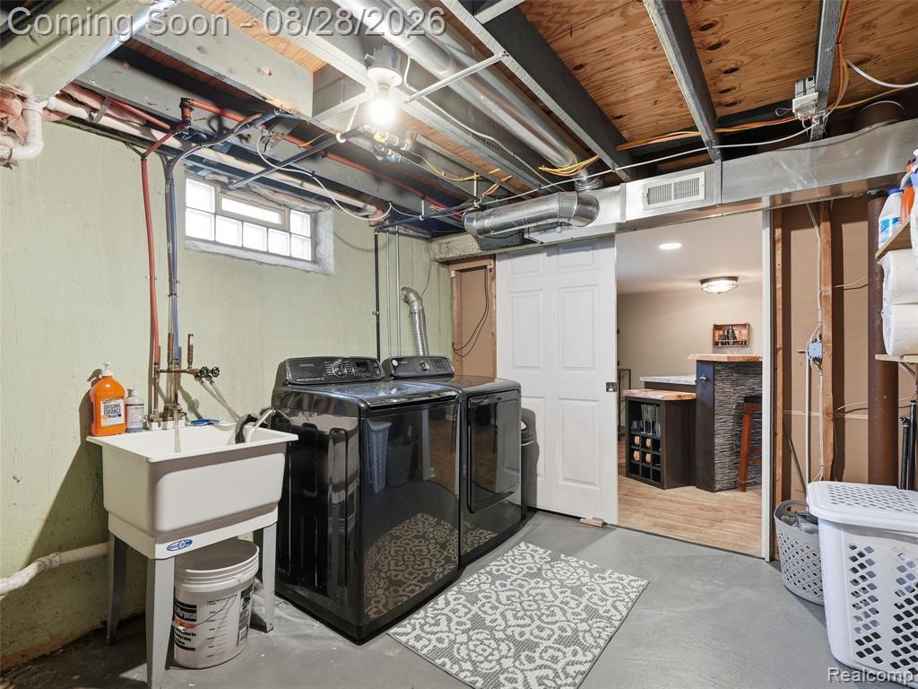 8420 Northfield Boulevard Property Photo 23