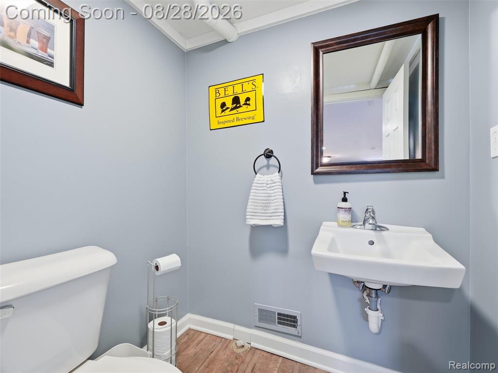8420 Northfield Boulevard Property Photo 30