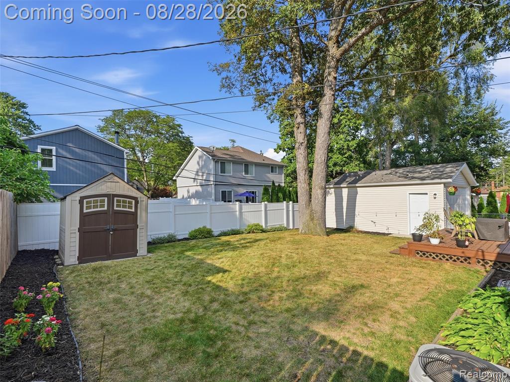 8420 Northfield Boulevard Property Photo 36