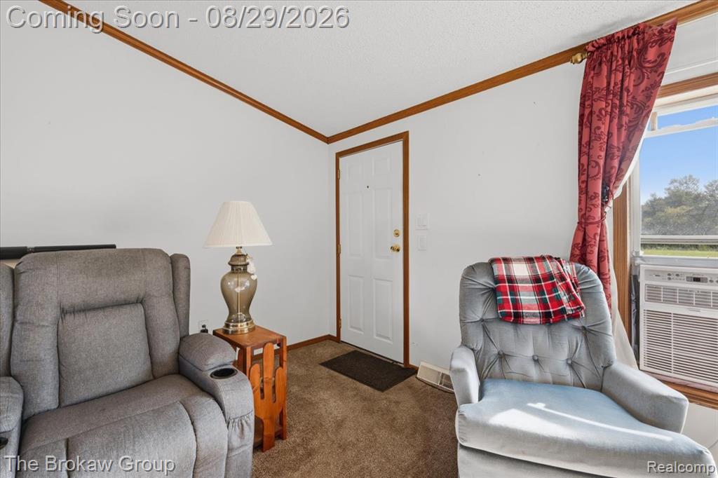 5189 Webster Road Property Photo 10