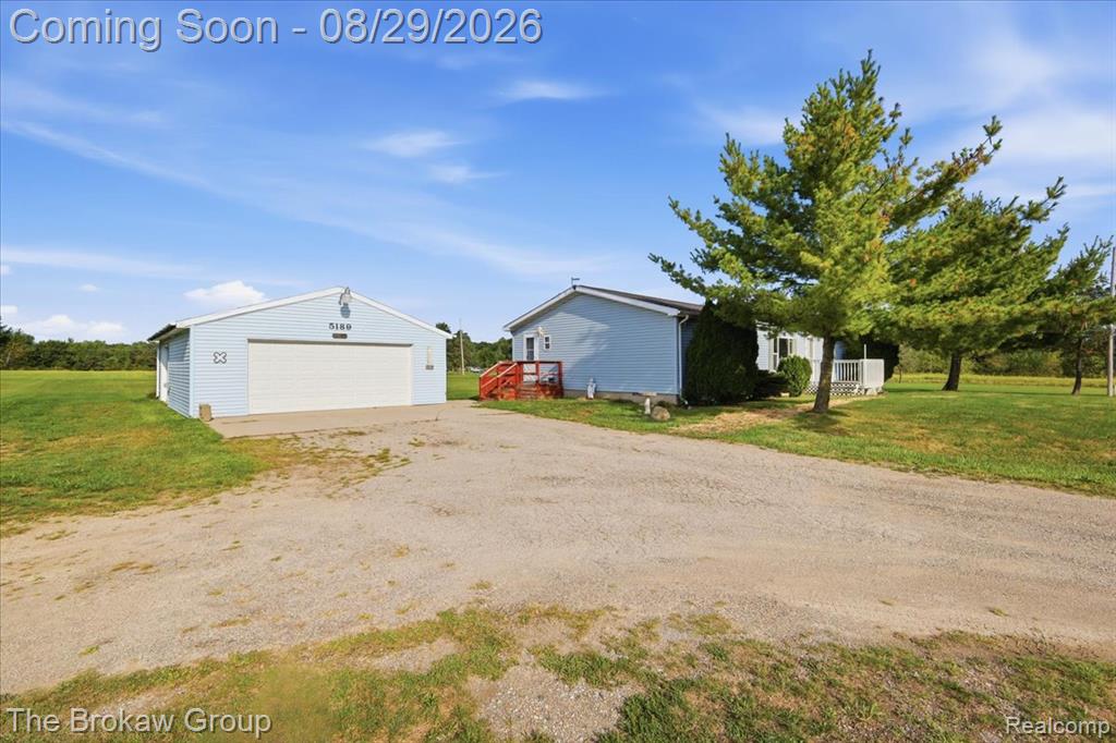 5189 Webster Road Property Photo 44