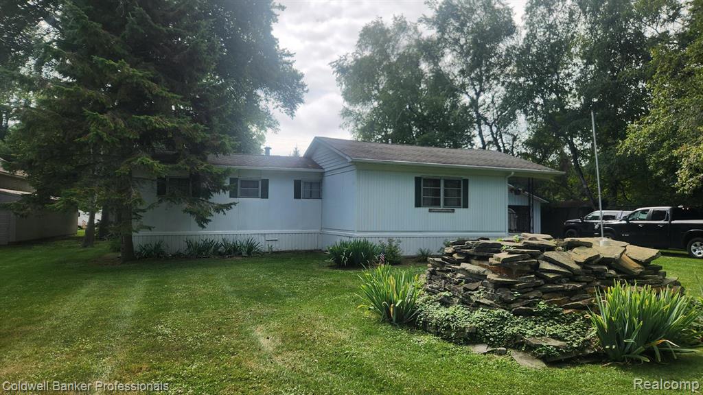 3300 Pointe Aux Barques Road Property Photo 1