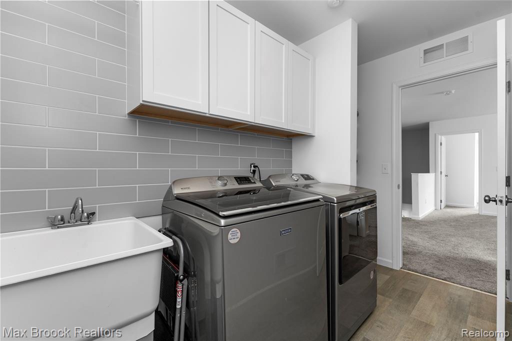 58176 Thomas Drive Property Photo 13
