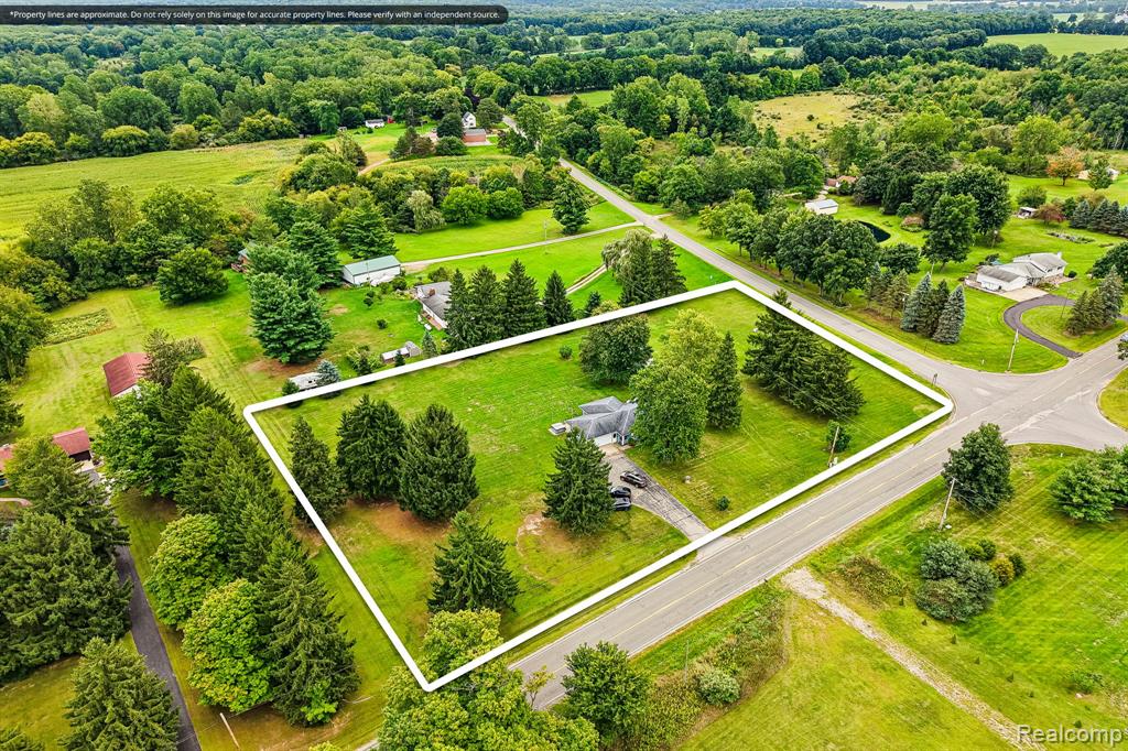3981 S State Road Property Photo 32