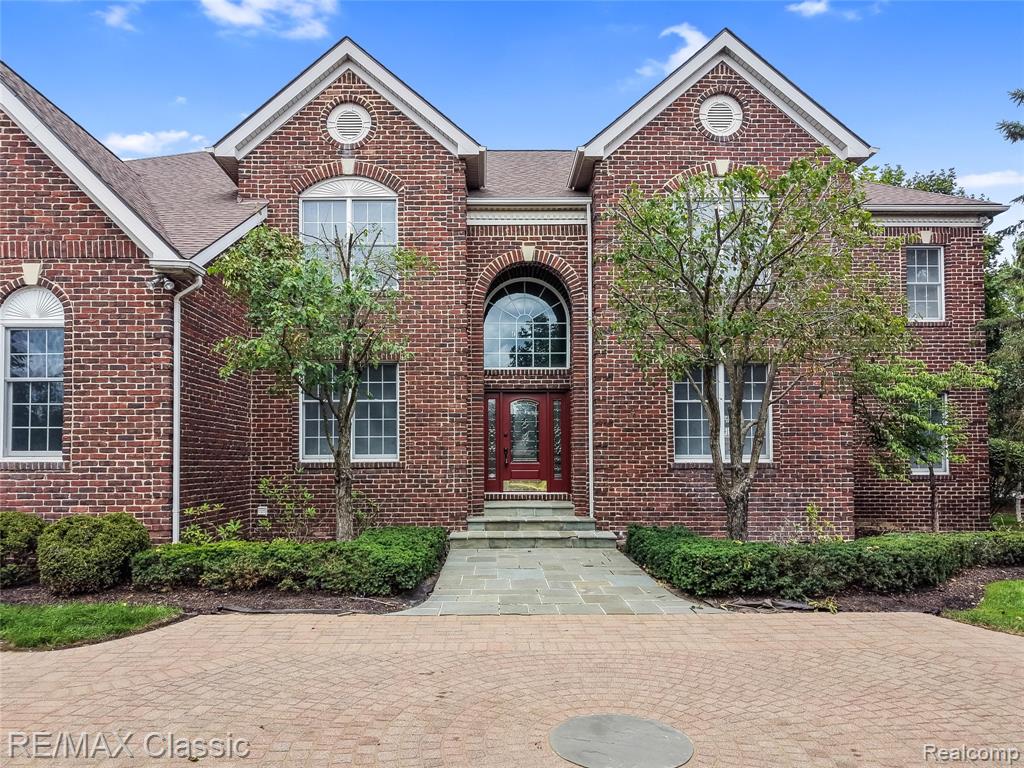 49899 Leyland Circle Property Photo 1