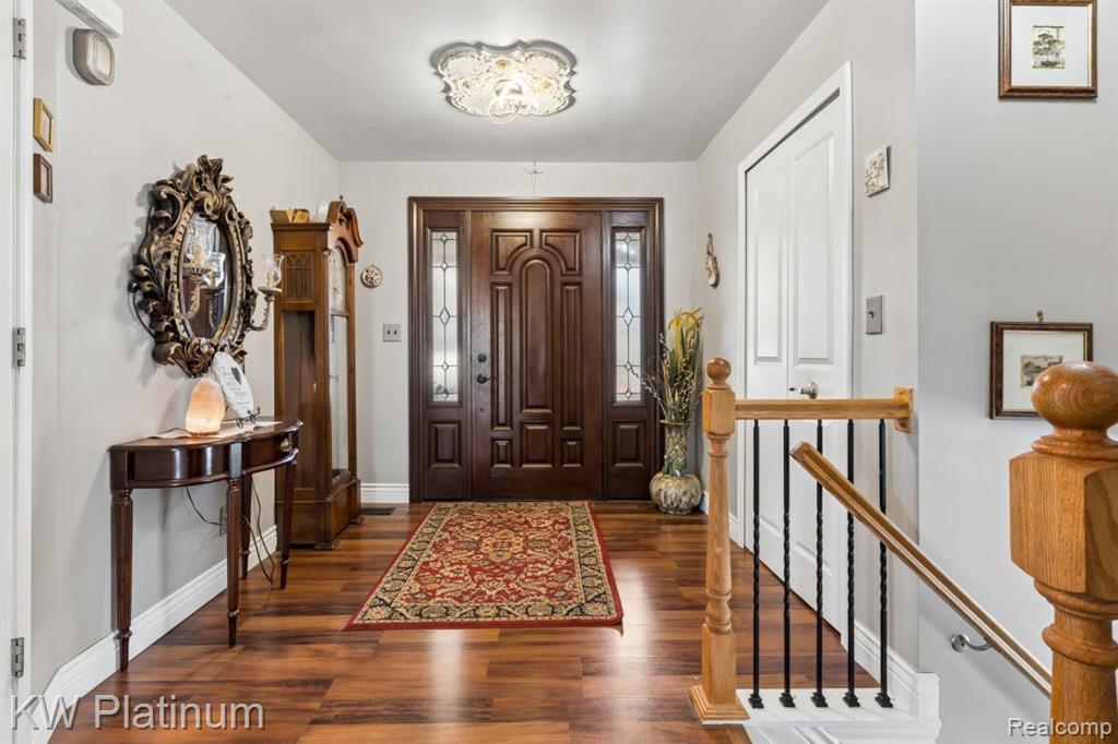 37233 Almont Drive Property Photo 11