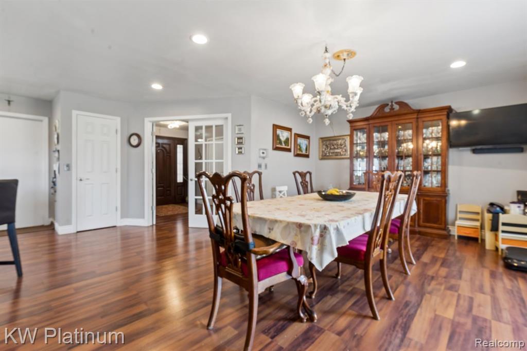 37233 Almont Drive Property Photo 19