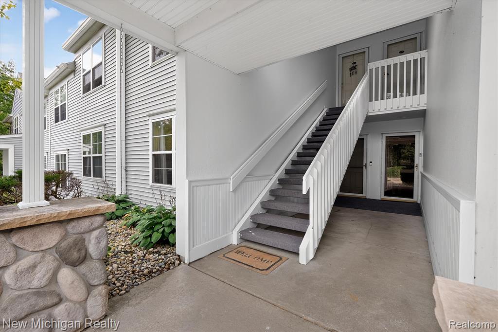 12372 Saint Andrews Way Property Photo 2