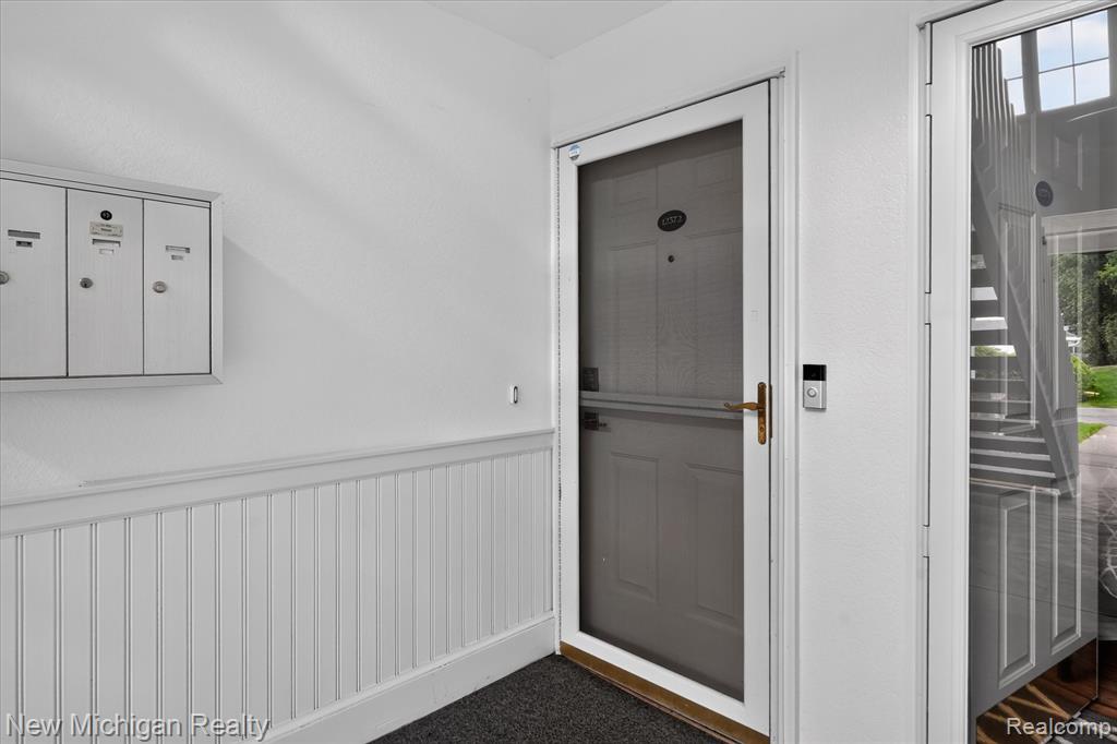12372 Saint Andrews Way Property Photo 3