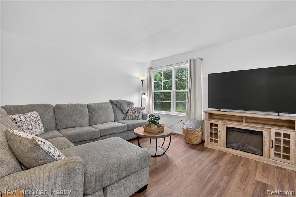 12372 Saint Andrews Way Property Photo 5