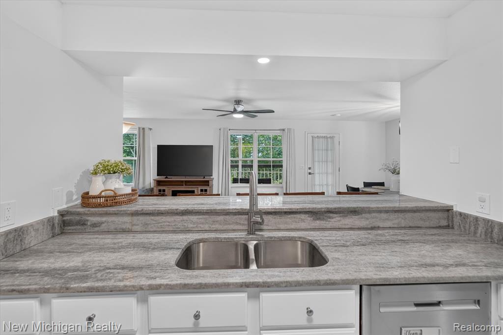 12372 Saint Andrews Way Property Photo 15
