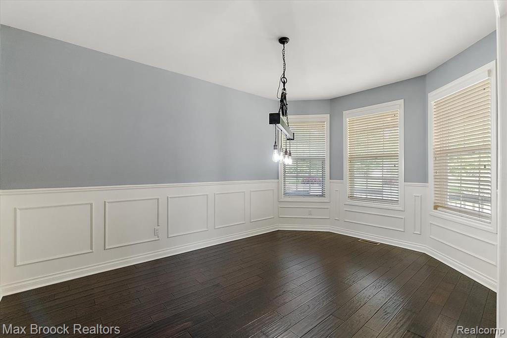 53715 Springdale Street Property Photo 5