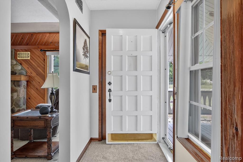11175 Elmview Street Property Photo 6
