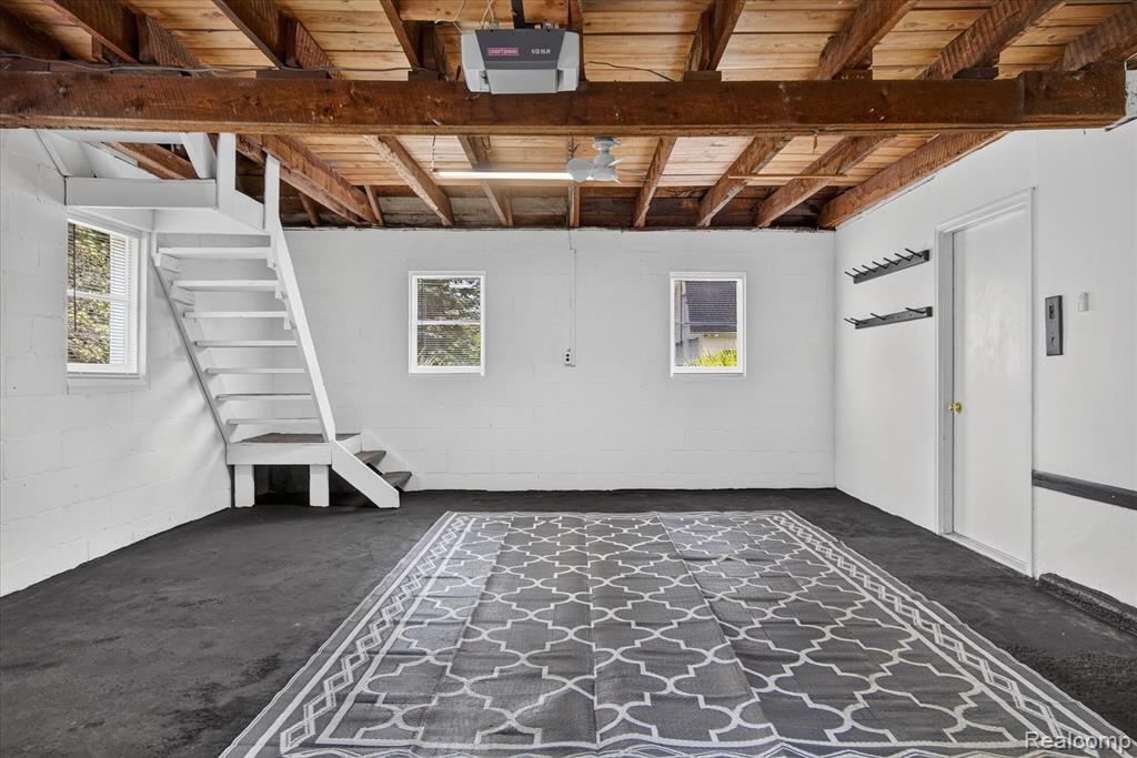 11175 Elmview Street Property Photo 27