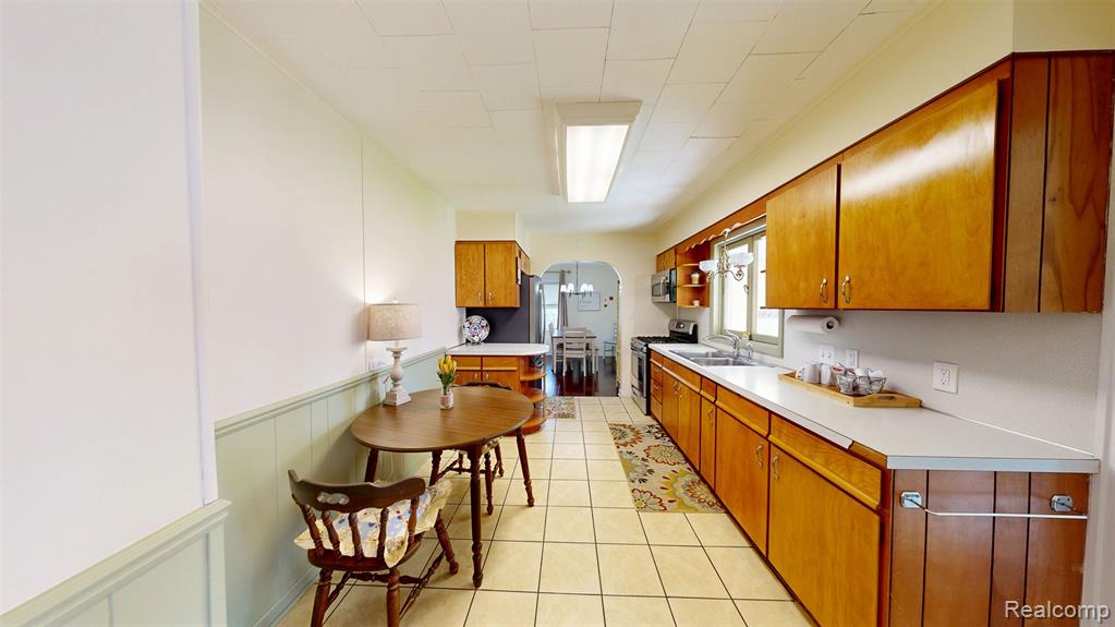 515 Randolph Street Property Photo 7