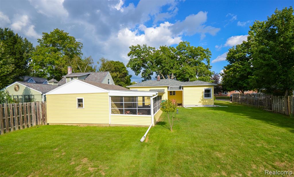 515 Randolph Street Property Photo 19