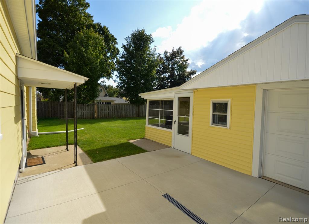 515 Randolph Street Property Photo 22