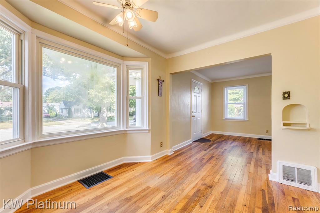 3310 Poplar Street Property Photo 4