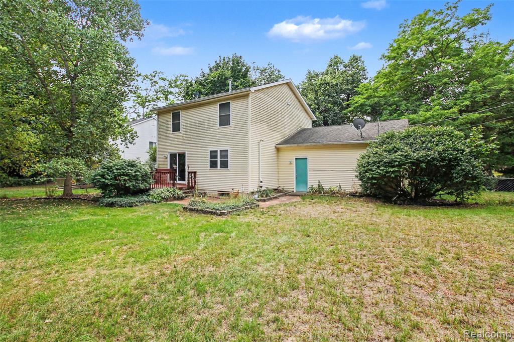 8565 Hamburg Road Property Photo 3