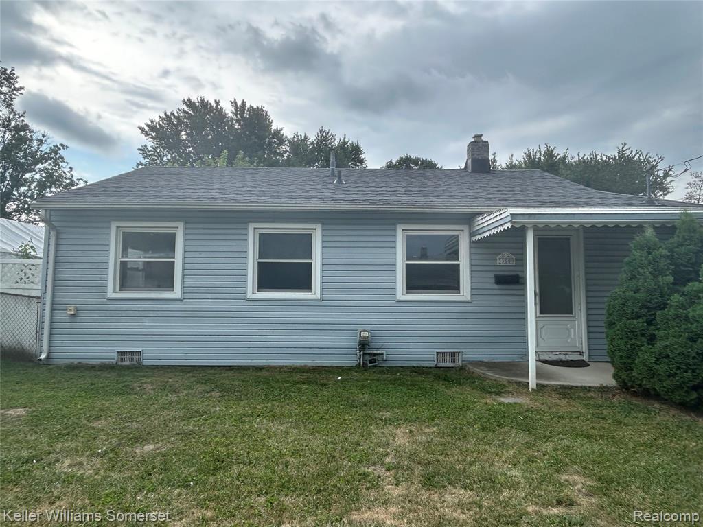 33809 Calumet Court