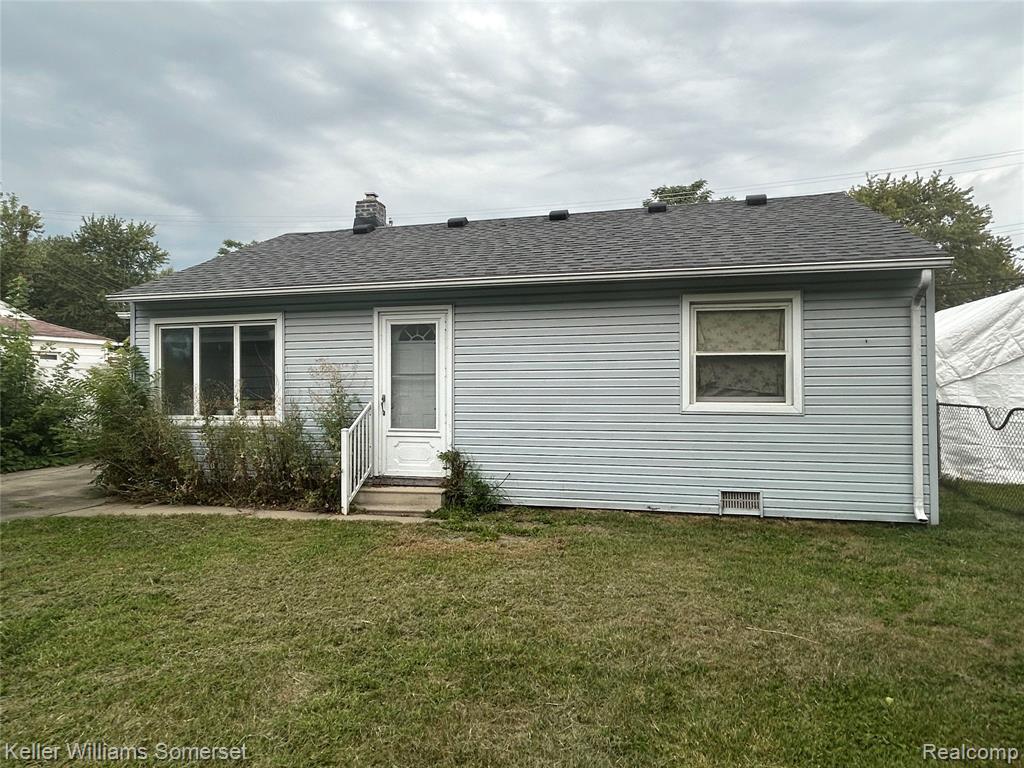33809 Calumet Court Property Photo 7
