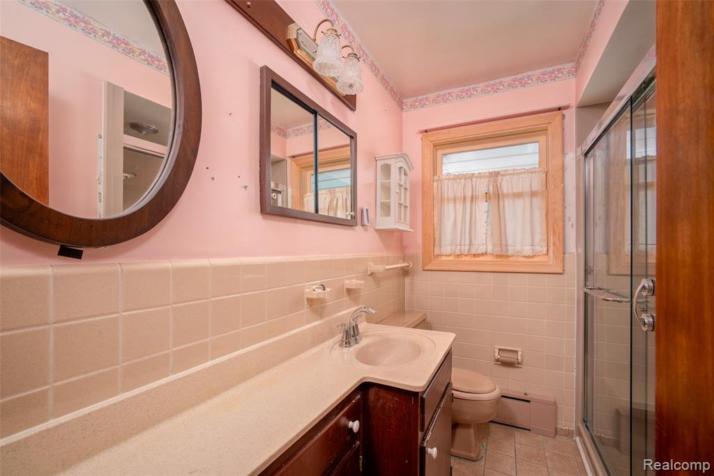 751 Auburn Street Property Photo 16