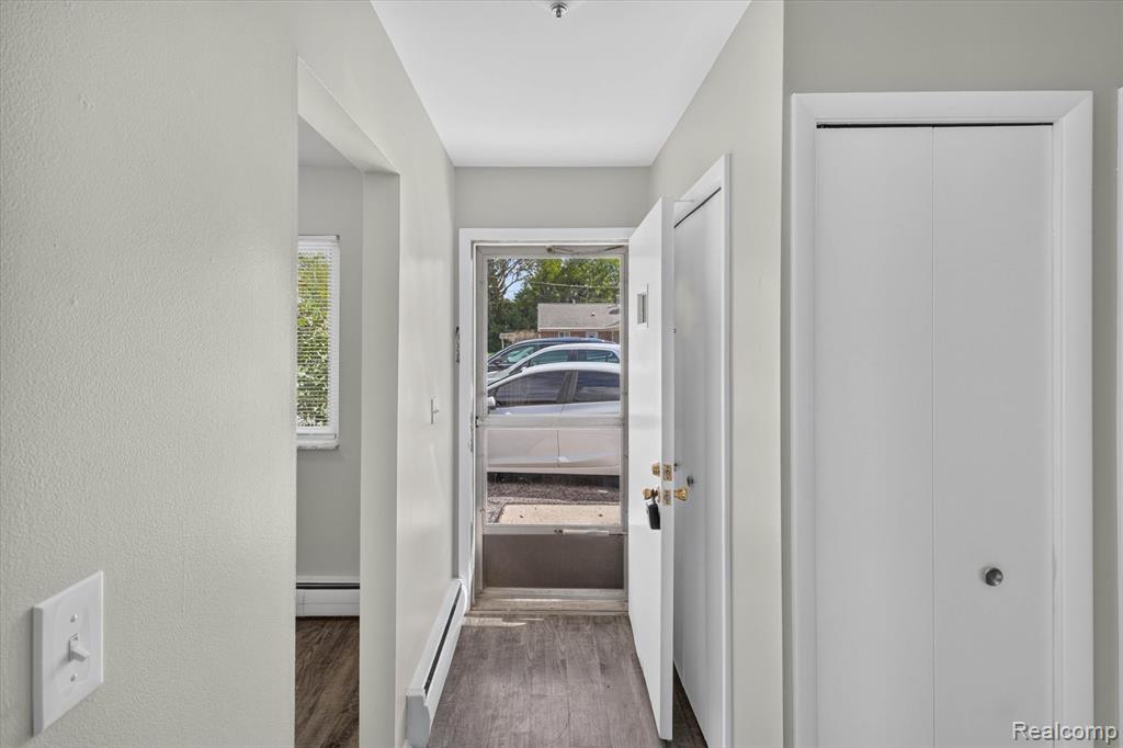 22000 Beck Road Property Photo 4