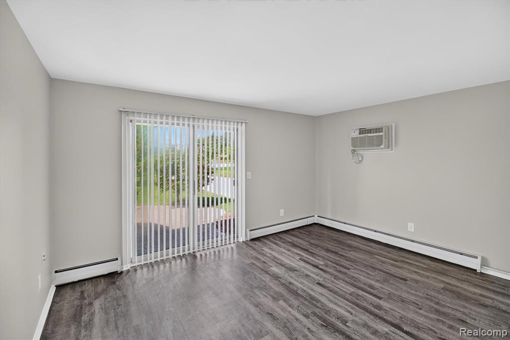 22000 Beck Road Property Photo 5