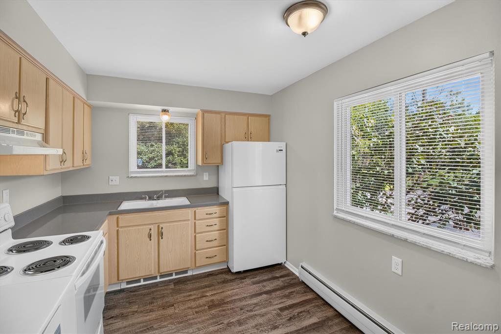 22000 Beck Road Property Photo 7