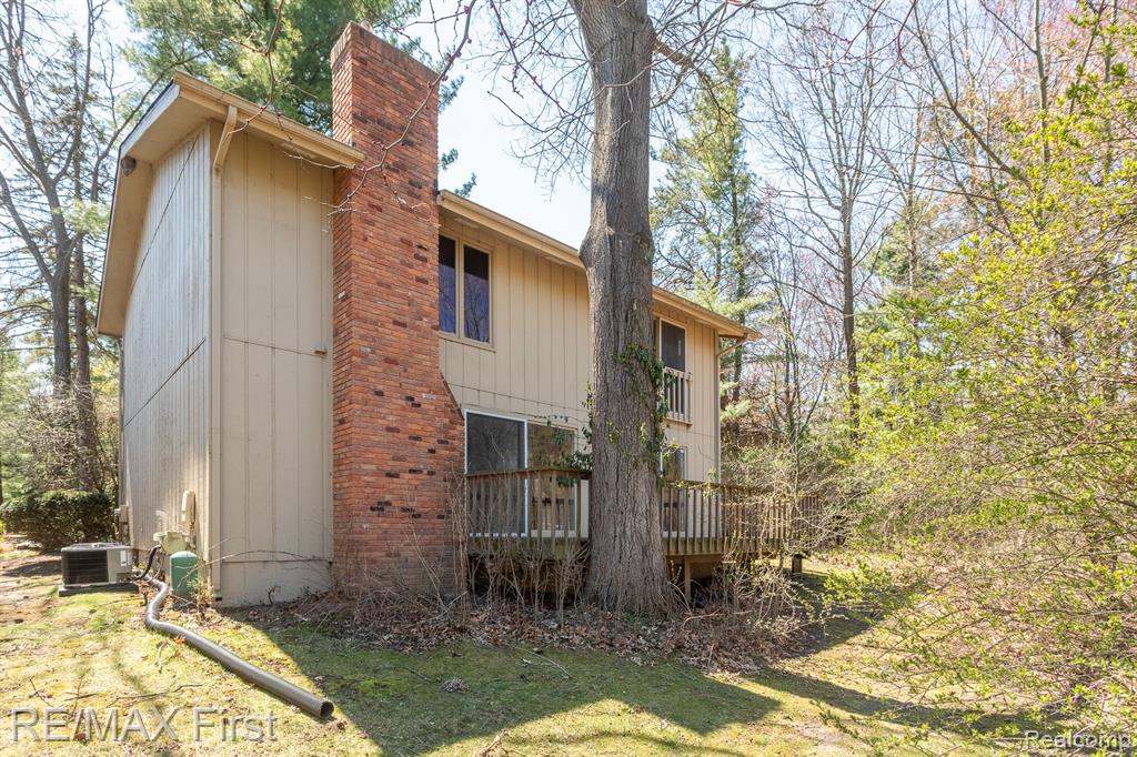 6620 Red Cedar Lane Property Photo 6