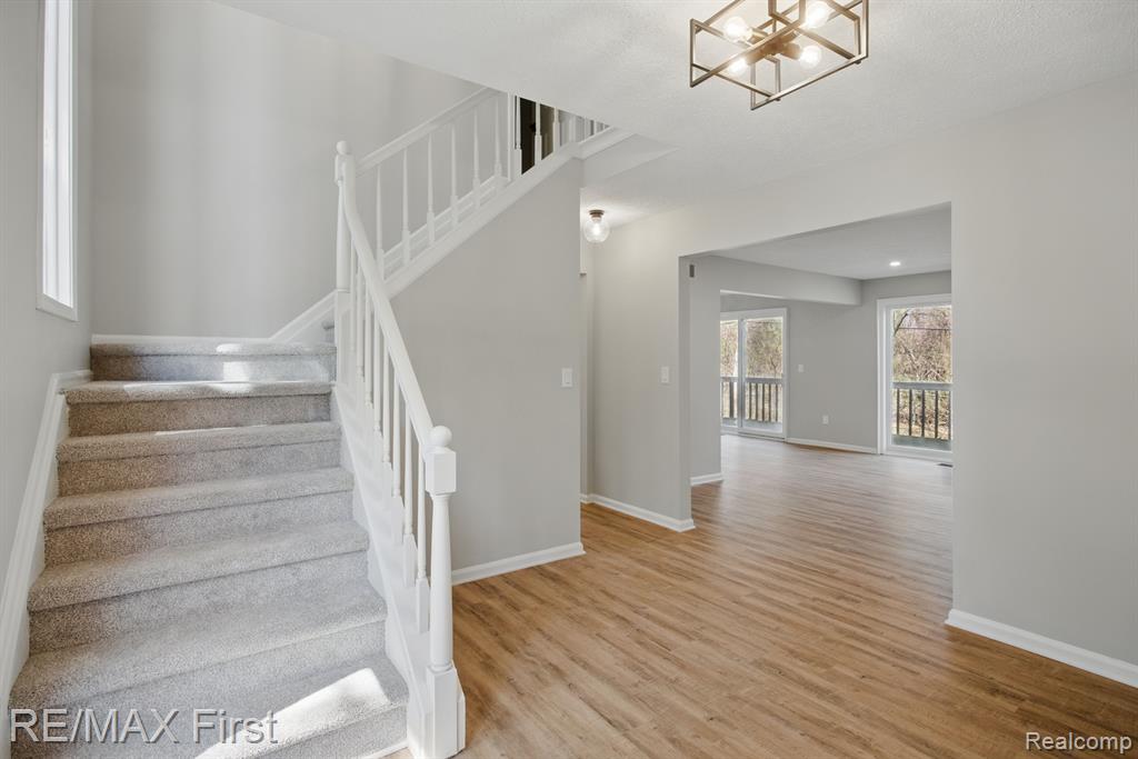 6620 Red Cedar Lane Property Photo 11
