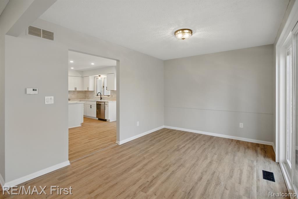 6620 Red Cedar Lane Property Photo 20