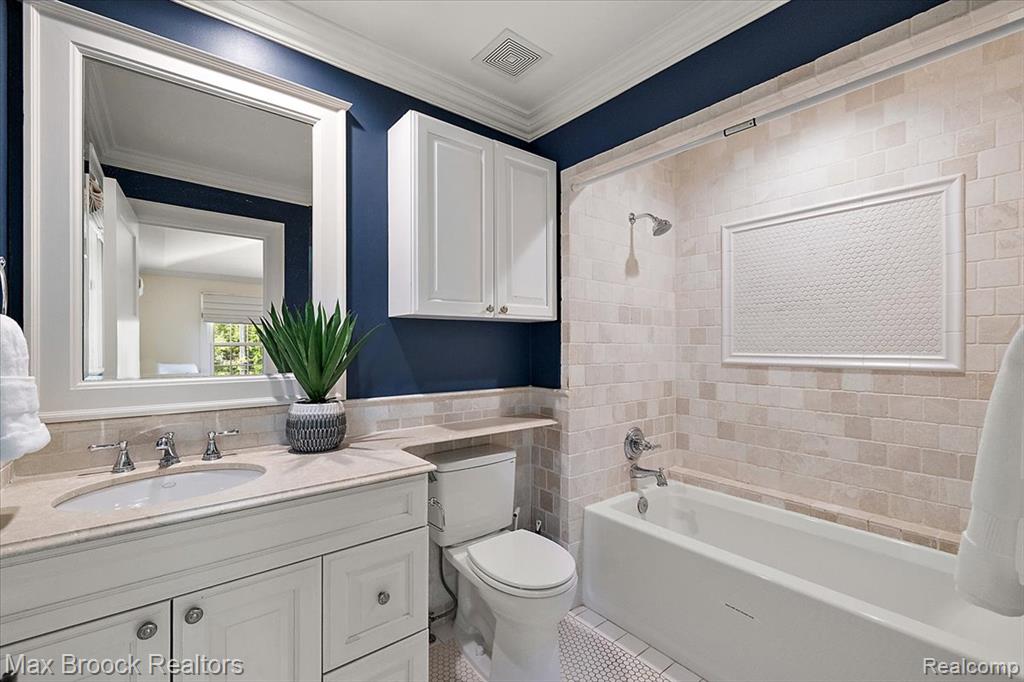 620 Lakeside Drive Property Photo 34