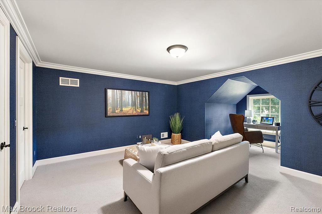 620 Lakeside Drive Property Photo 40