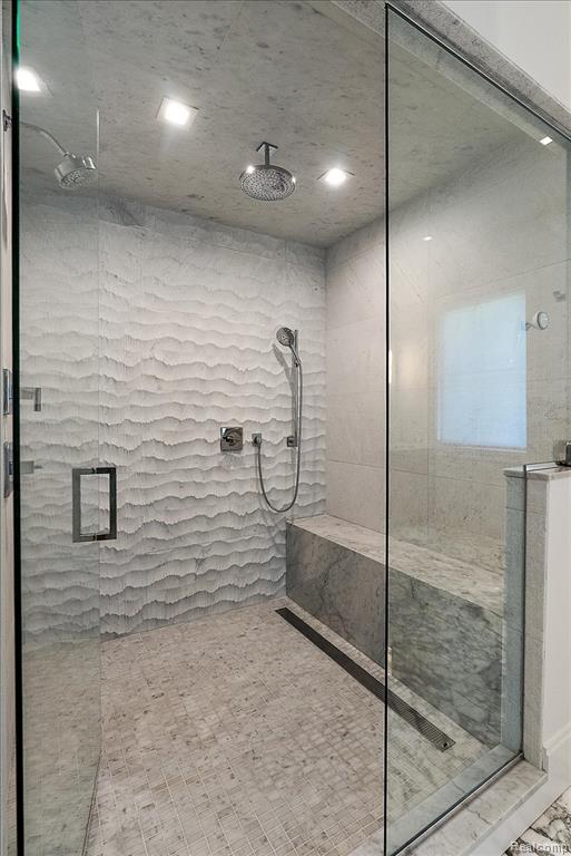 1099 N Glenhurst Drive Property Photo 31