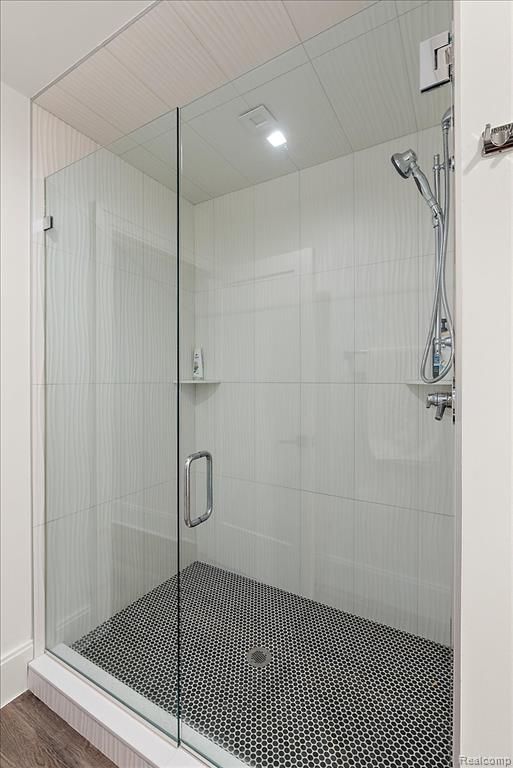 1099 N Glenhurst Drive Property Photo 54