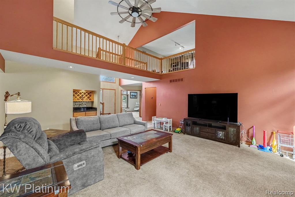 52824 Mary Martin Drive Property Photo 6