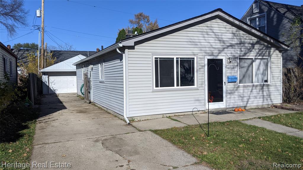 612 W Hudson Avenue Property Photo 3