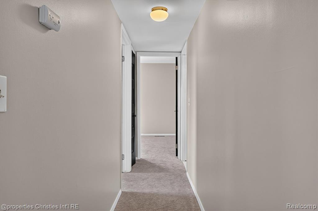 23672 N Rockledge Property Photo 17