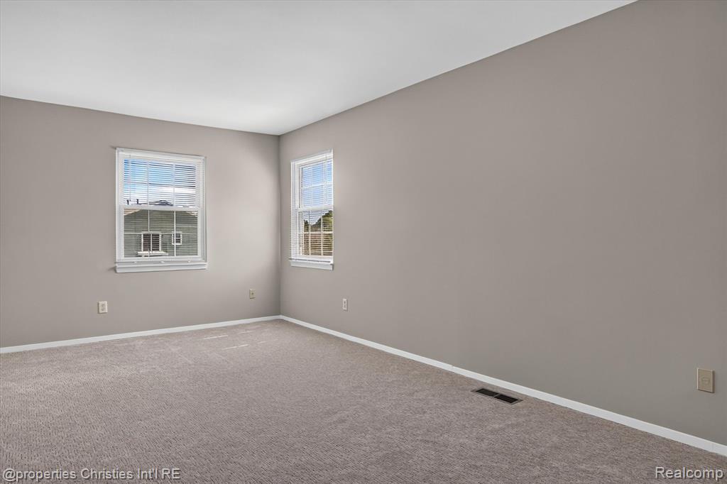 23672 N Rockledge Property Photo 18