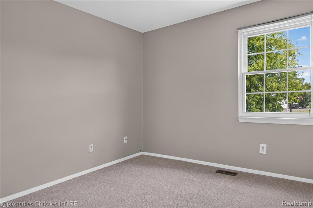 23672 N Rockledge Property Photo 23